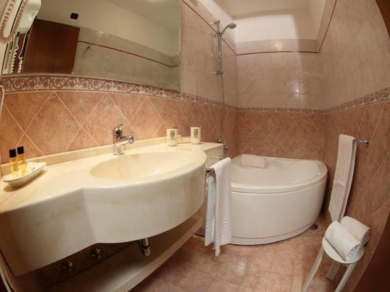 Casa Isabella Exclusive Hotel Mottola Extérieur photo